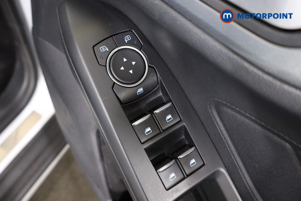 Ford Focus Active Manual Petrol Hatchback - Stock Number (1576588) - 18th supplementary image