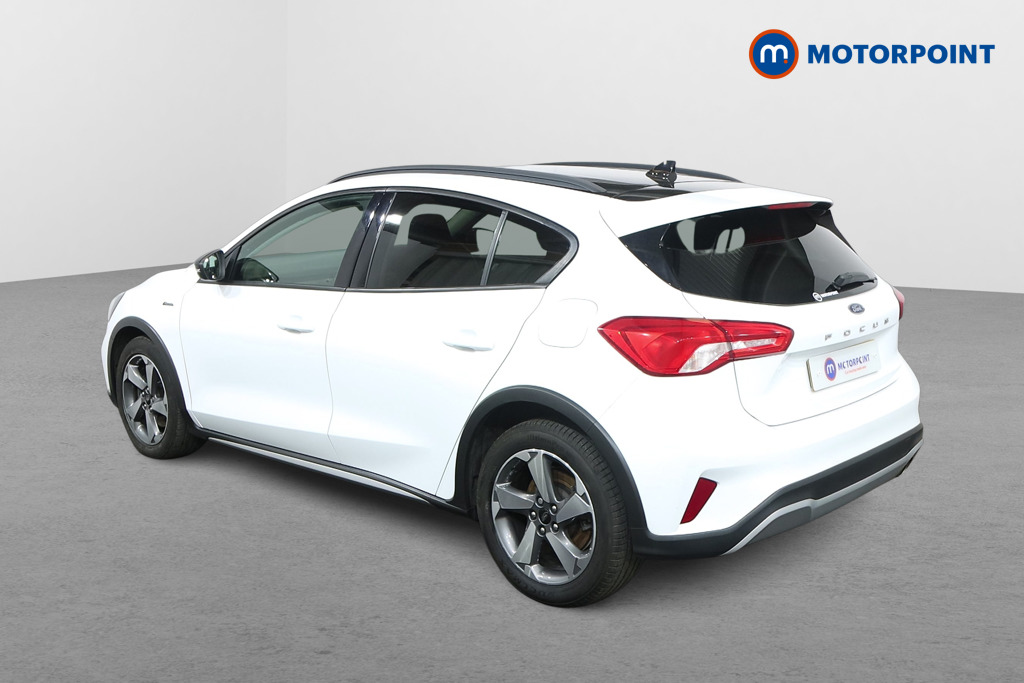 Ford Focus Active Manual Petrol Hatchback - Stock Number (1576588) - Passenger side rear corner