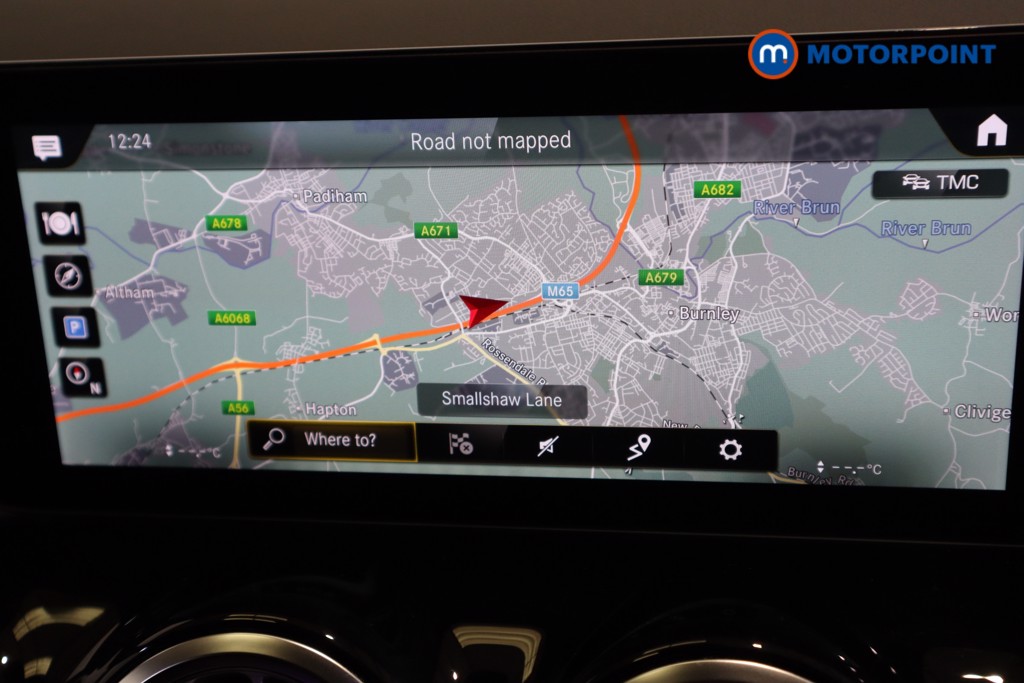 Mercedes-Benz GLA Amg Line Automatic Petrol SUV - Stock Number (1577188) - 2nd supplementary image