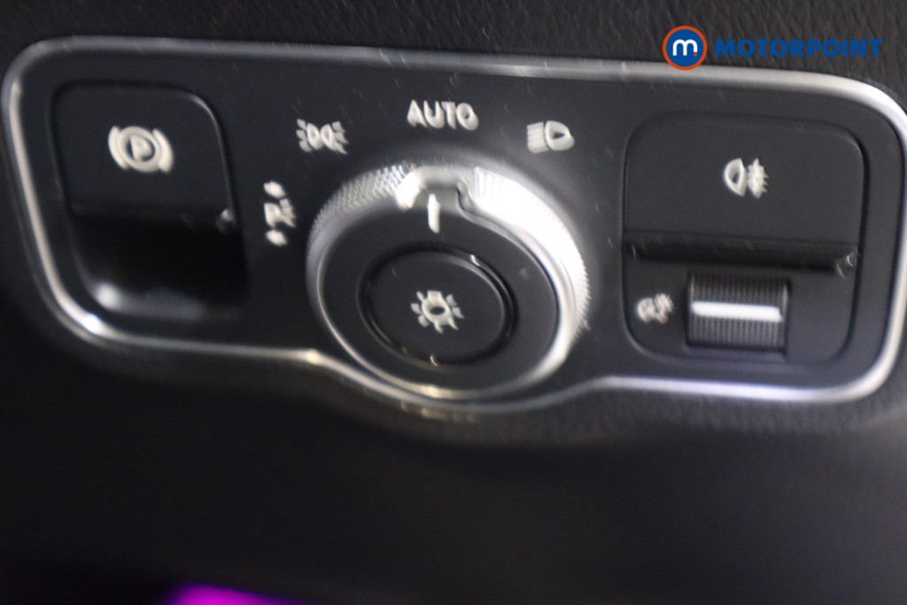 Mercedes-Benz GLA Amg Line Automatic Petrol SUV - Stock Number (1577188) - 17th supplementary image