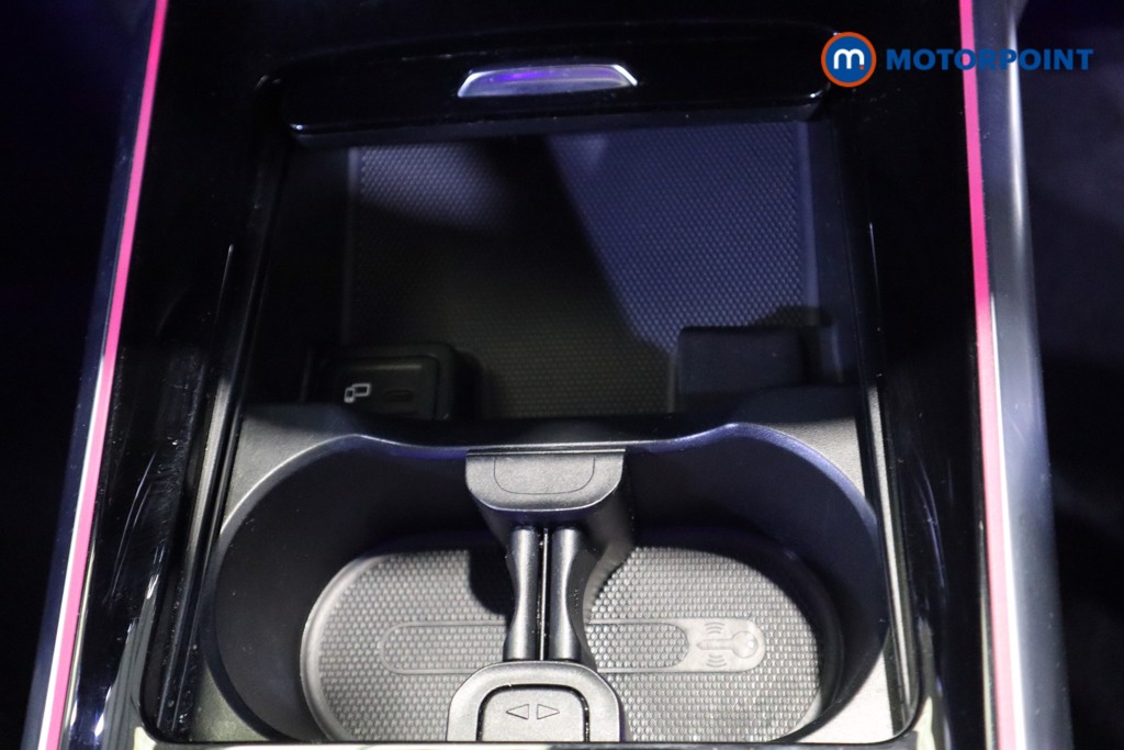 Mercedes-Benz GLA Amg Line Automatic Petrol SUV - Stock Number (1577188) - 23rd supplementary image