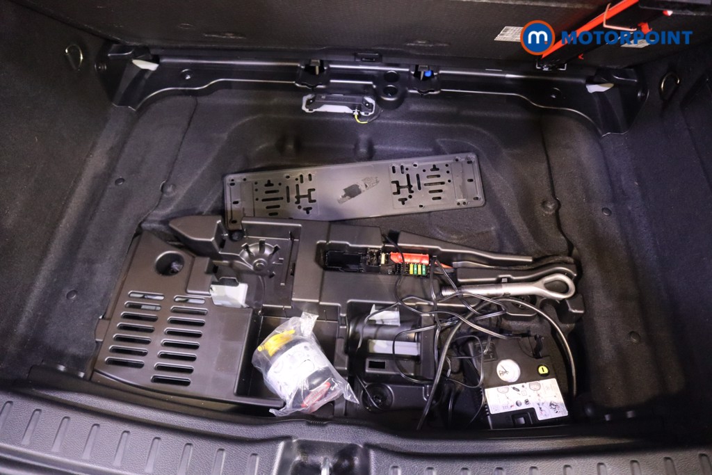 Mercedes-Benz GLA Amg Line Automatic Petrol SUV - Stock Number (1577188) - 28th supplementary image