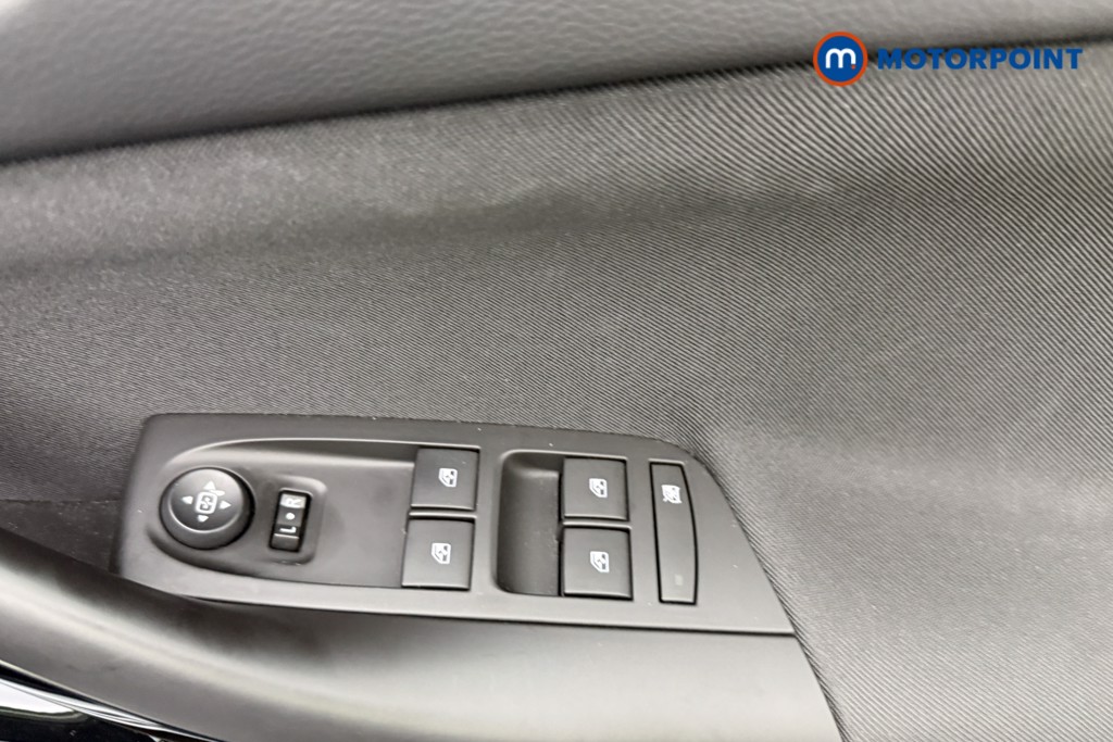 Vauxhall Astra SRI Manual Petrol Hatchback - Stock Number (1577389) - 14th supplementary image