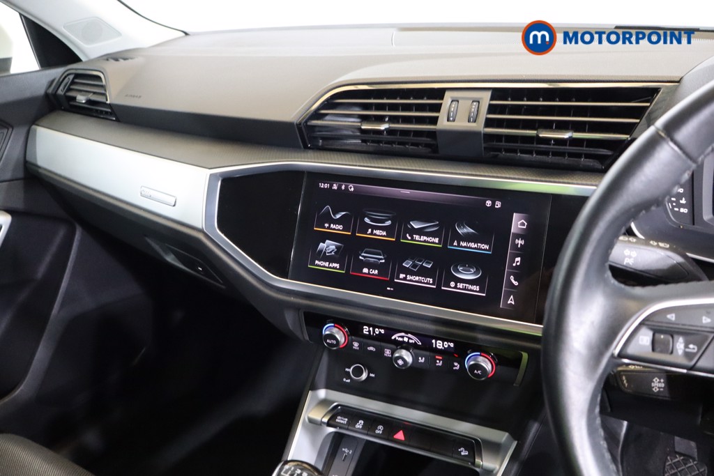 Audi Q3 Sport Manual Petrol SUV - Stock Number (1577794) - 3rd supplementary image