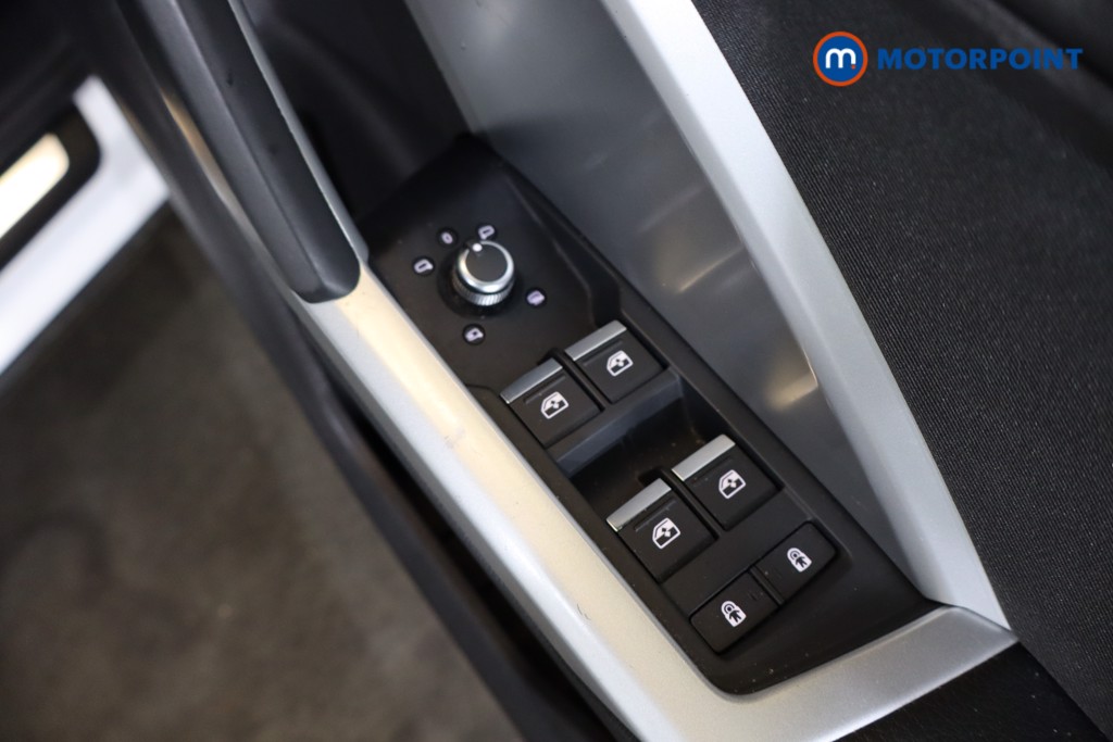 Audi Q3 Sport Manual Petrol SUV - Stock Number (1577794) - 19th supplementary image