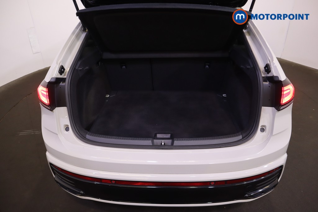 Volkswagen Taigo R-Line Automatic Petrol SUV - Stock Number (1577871) - 8th supplementary image