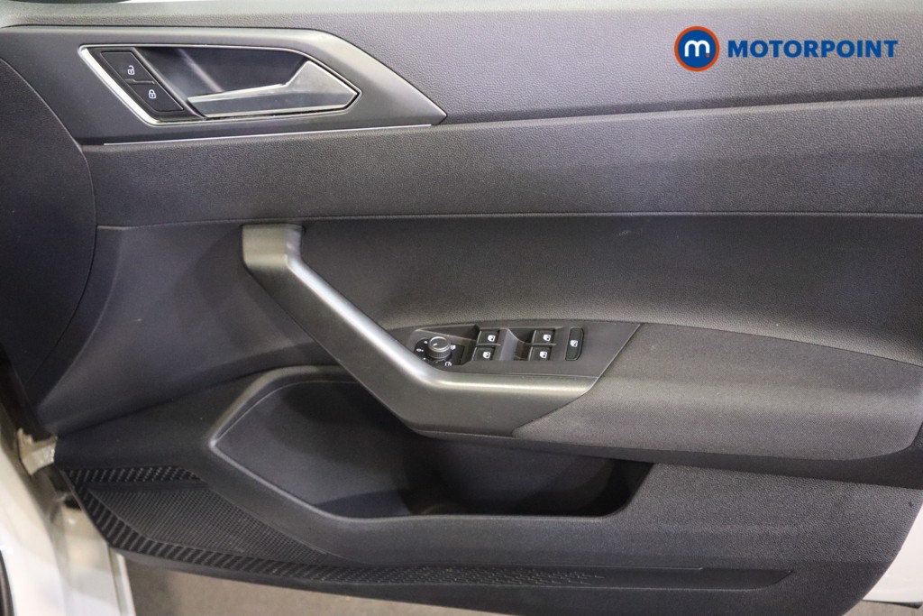 Volkswagen Taigo R-Line Automatic Petrol SUV - Stock Number (1577871) - 13th supplementary image