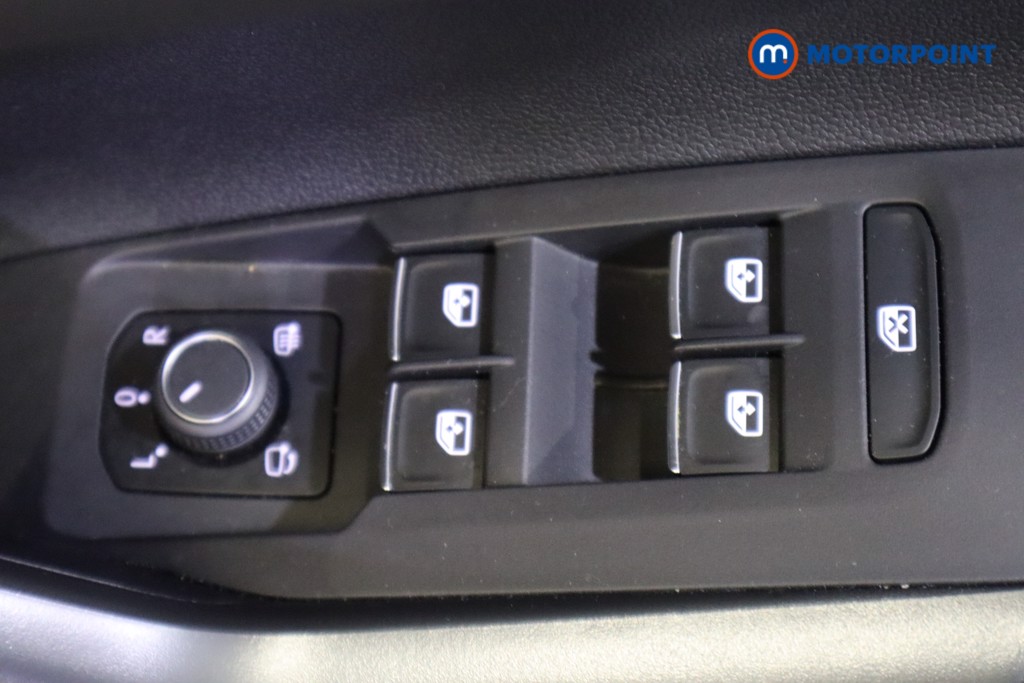 Volkswagen Taigo R-Line Automatic Petrol SUV - Stock Number (1577871) - 15th supplementary image