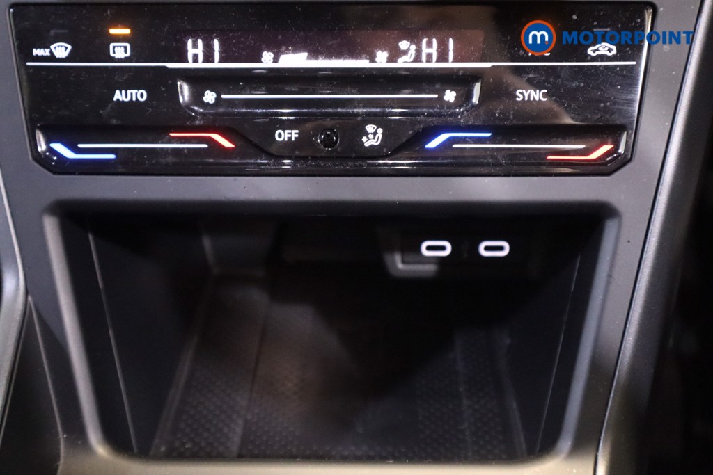 Volkswagen Taigo R-Line Automatic Petrol SUV - Stock Number (1577871) - 20th supplementary image
