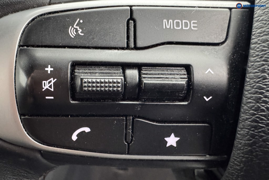 KIA Sportage 3 Automatic Petrol-Electric Hybrid SUV - Stock Number (1577882) - 18th supplementary image