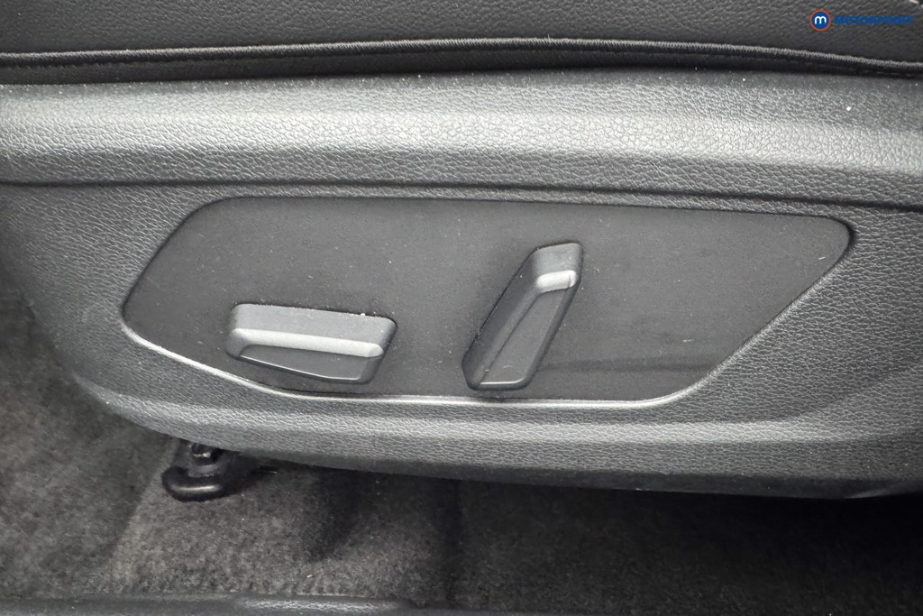 KIA Sportage 3 Automatic Petrol-Electric Hybrid SUV - Stock Number (1577882) - 22nd supplementary image