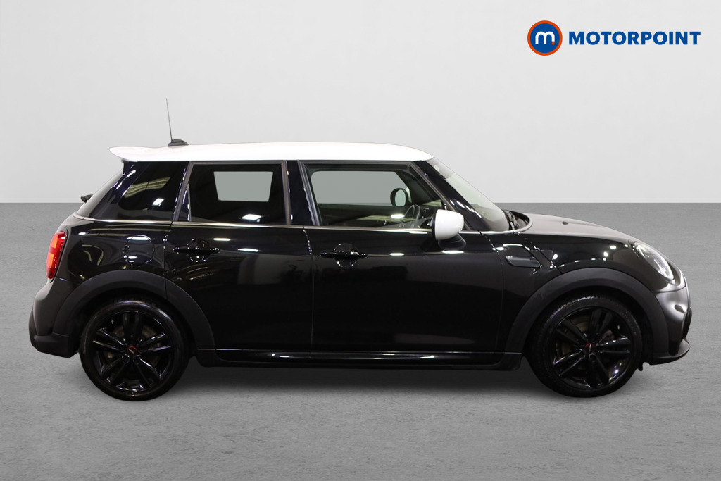 Mini Hatchback Cooper Sport Manual Petrol Hatchback - Stock Number (1577901) - Drivers side