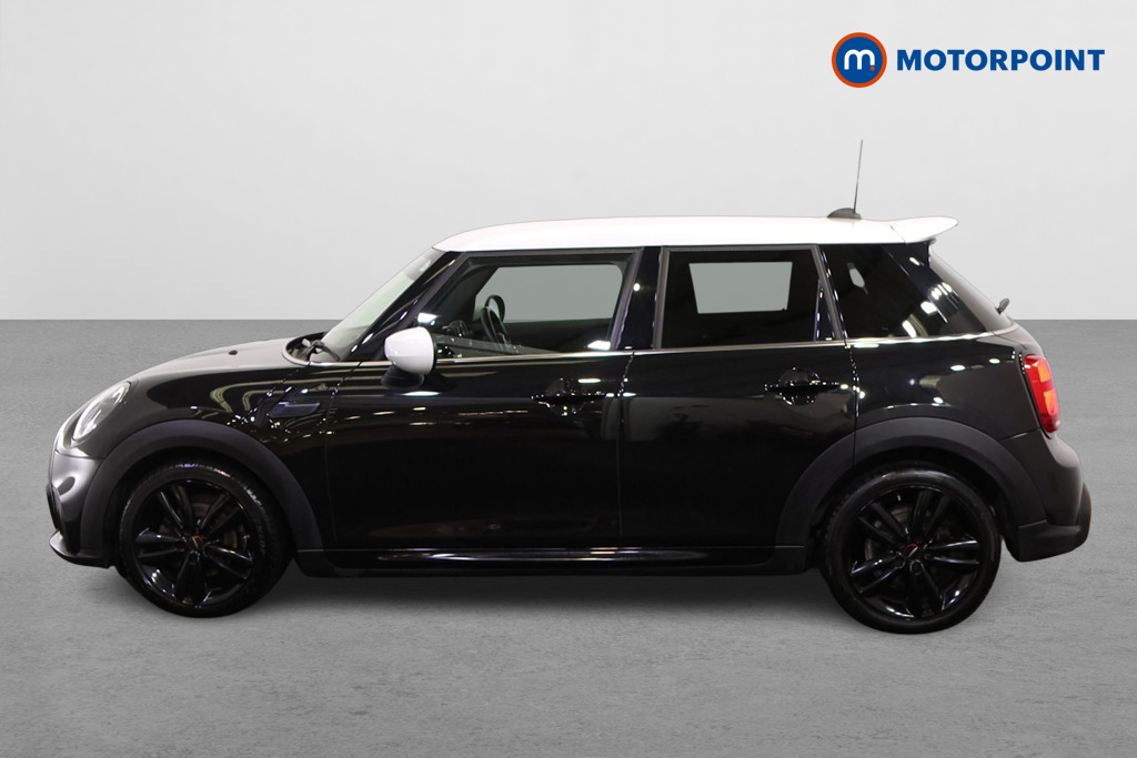 Mini Hatchback Cooper Sport Manual Petrol Hatchback - Stock Number (1577901) - Passenger side