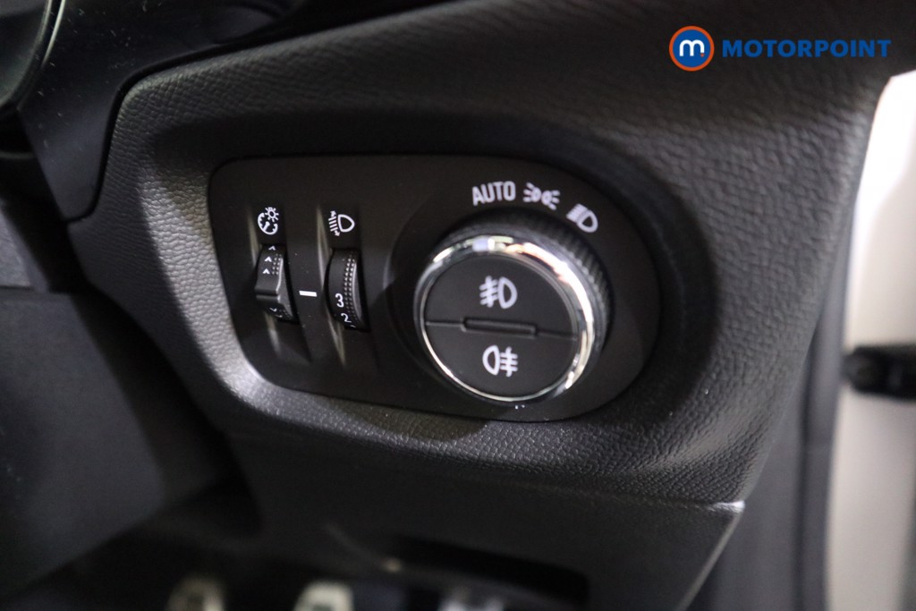 Vauxhall Corsa GS Manual Petrol Hatchback - Stock Number (1578582) - 9th supplementary image