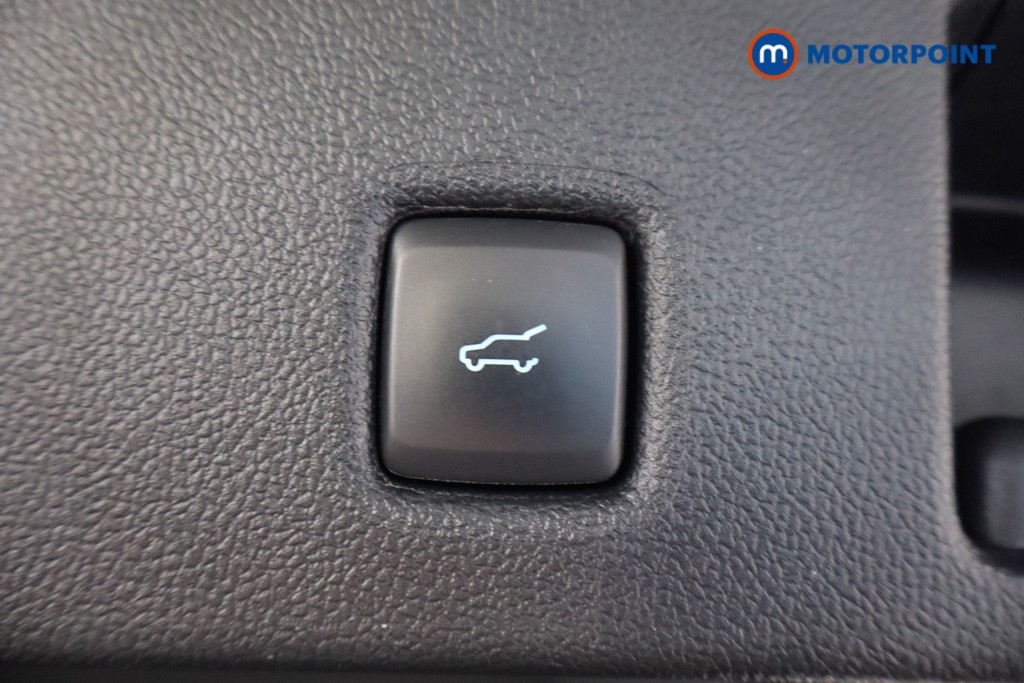 Ford Kuga Vignale Automatic Petrol Plug-In Hybrid SUV - Stock Number (1578773) - 42nd supplementary image