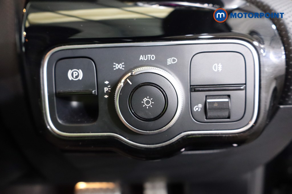 Mercedes-Benz A Class Premium Edition Automatic Petrol Hatchback - Stock Number (1578840) - 17th supplementary image