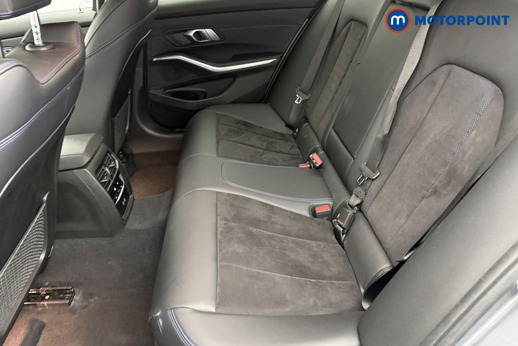 BMW 3 Series M Sport Automatic Petrol Plug-In Hybrid Saloon - Stock Number (1578924) - 23rd supplementary image