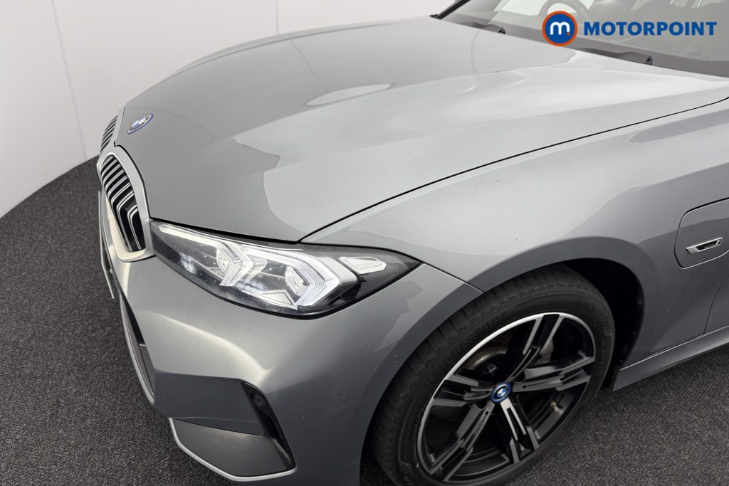 BMW 3 Series M Sport Automatic Petrol Plug-In Hybrid Saloon - Stock Number (1578924) - 25th supplementary image