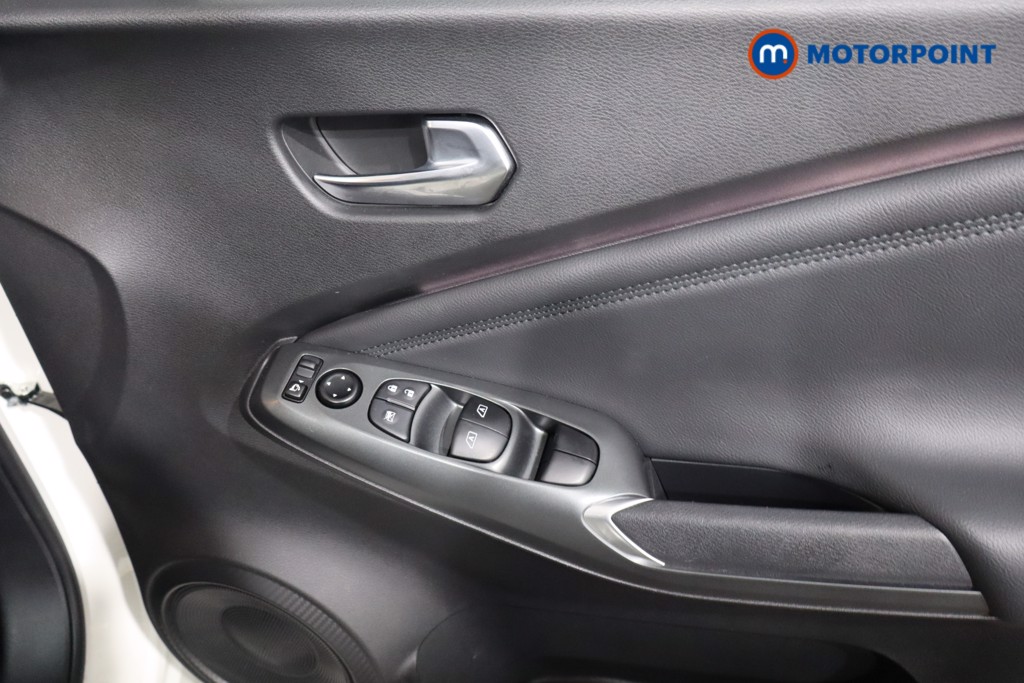 Nissan Juke N-Connecta Automatic Petrol-Electric Hybrid SUV - Stock Number (1579096) - 18th supplementary image