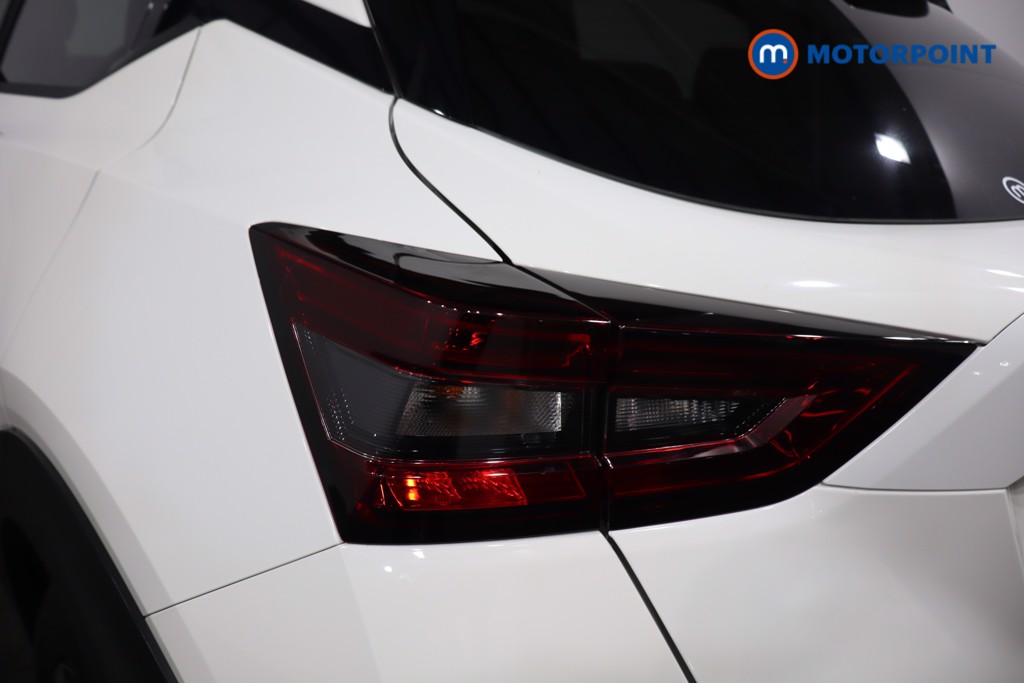 Nissan Juke N-Connecta Automatic Petrol-Electric Hybrid SUV - Stock Number (1579096) - 29th supplementary image