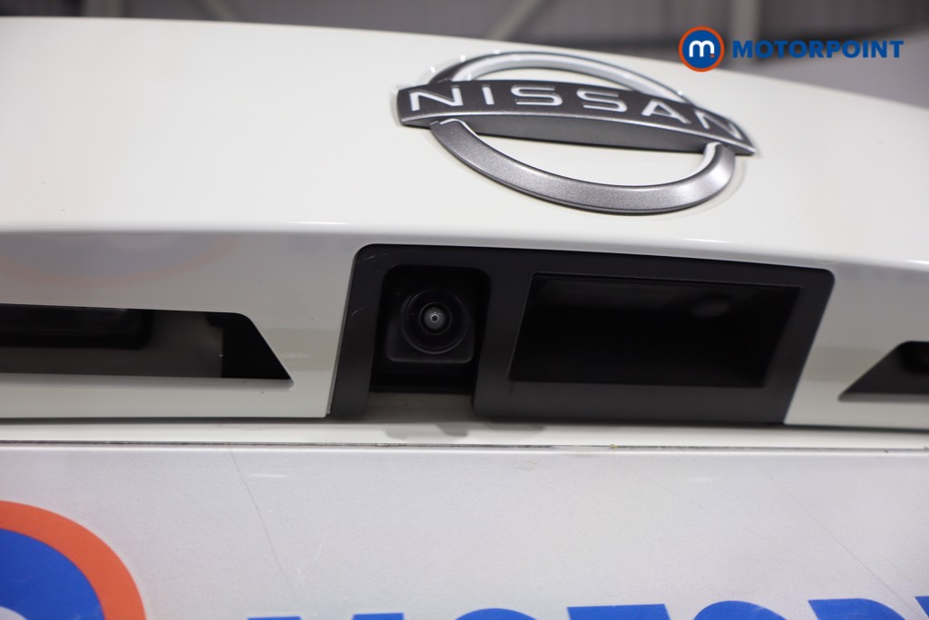 Nissan Juke N-Connecta Automatic Petrol-Electric Hybrid SUV - Stock Number (1579096) - 31st supplementary image