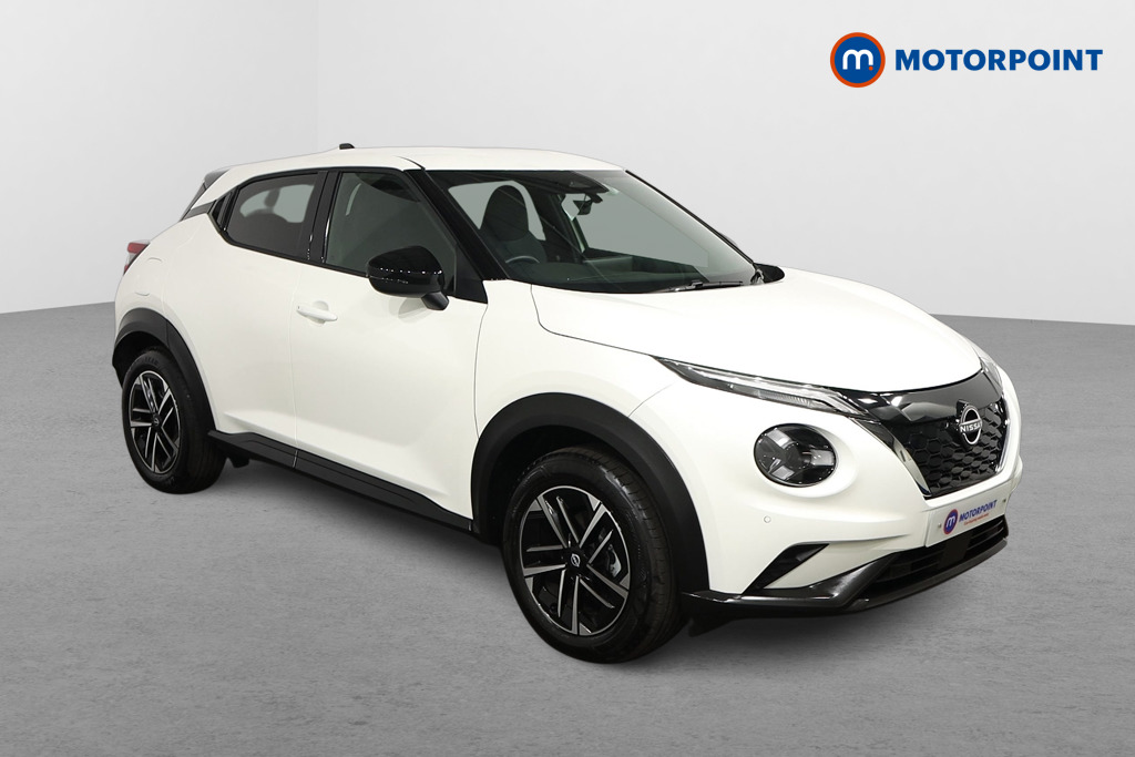 Nissan Juke N-Connecta Automatic Petrol-Electric Hybrid SUV - Stock Number (1579096) - Drivers side front corner