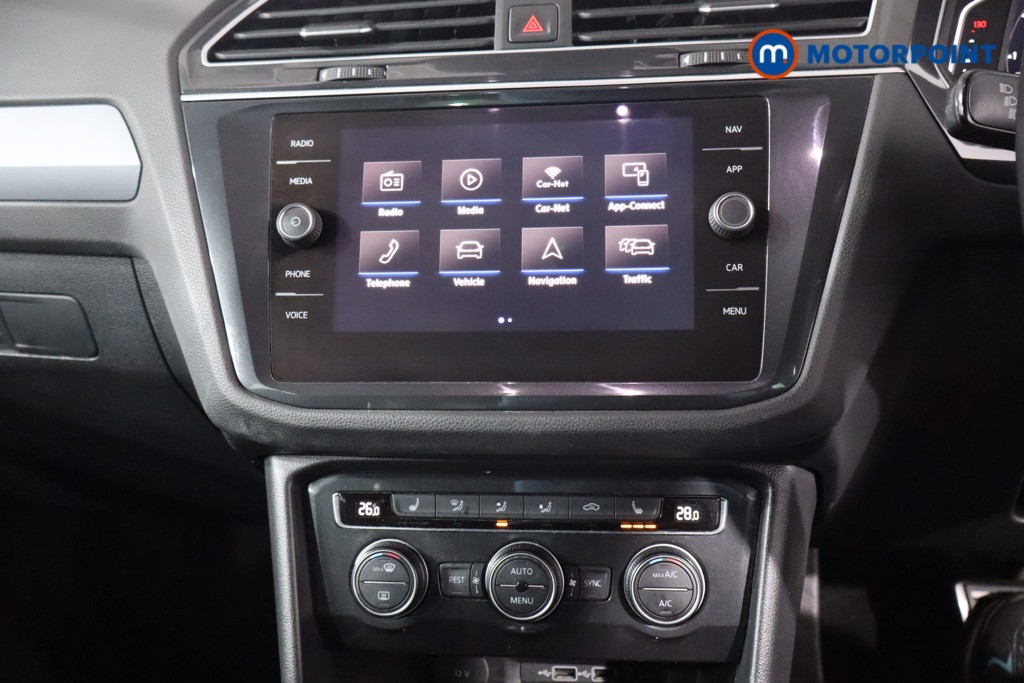 Volkswagen Tiguan R-Line Tech Automatic Petrol SUV - Stock Number (1579150) - 15th supplementary image