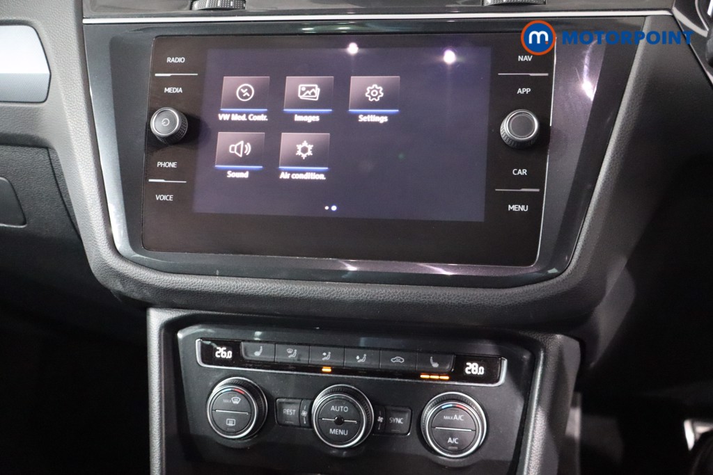 Volkswagen Tiguan R-Line Tech Automatic Petrol SUV - Stock Number (1579150) - 16th supplementary image