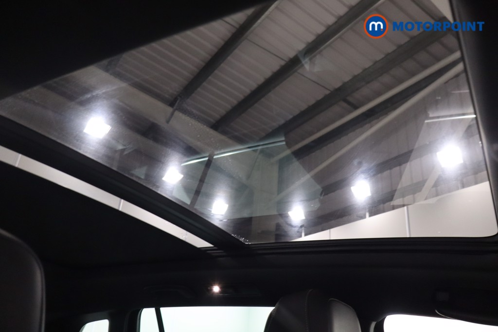 Volkswagen Tiguan R-Line Tech Automatic Petrol SUV - Stock Number (1579150) - 24th supplementary image