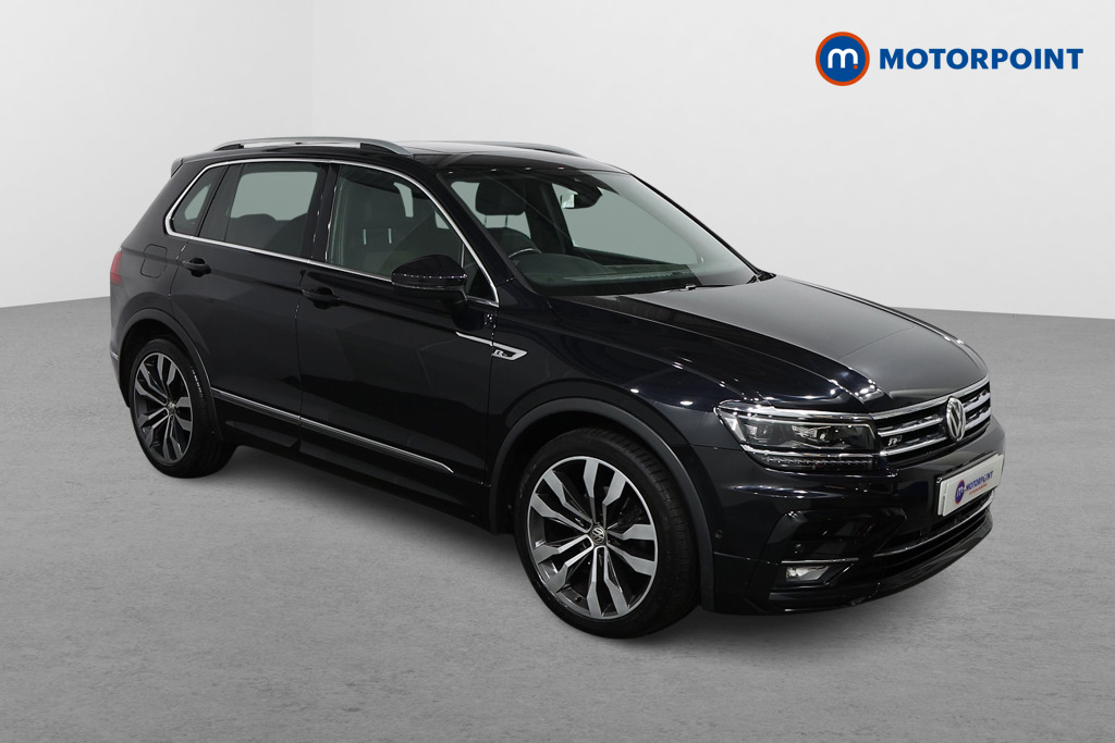 Volkswagen Tiguan R-Line Tech Automatic Petrol SUV - Stock Number (1579150) - Drivers side front corner