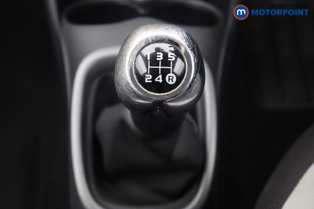 Toyota Aygo X-Trend Manual Petrol Hatchback - Stock Number (1579230) - 5th supplementary image