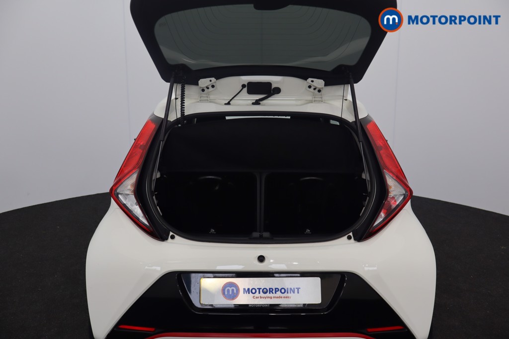 Toyota Aygo X-Trend Manual Petrol Hatchback - Stock Number (1579230) - 8th supplementary image