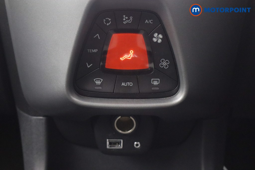 Toyota Aygo X-Trend Manual Petrol Hatchback - Stock Number (1579230) - 13th supplementary image