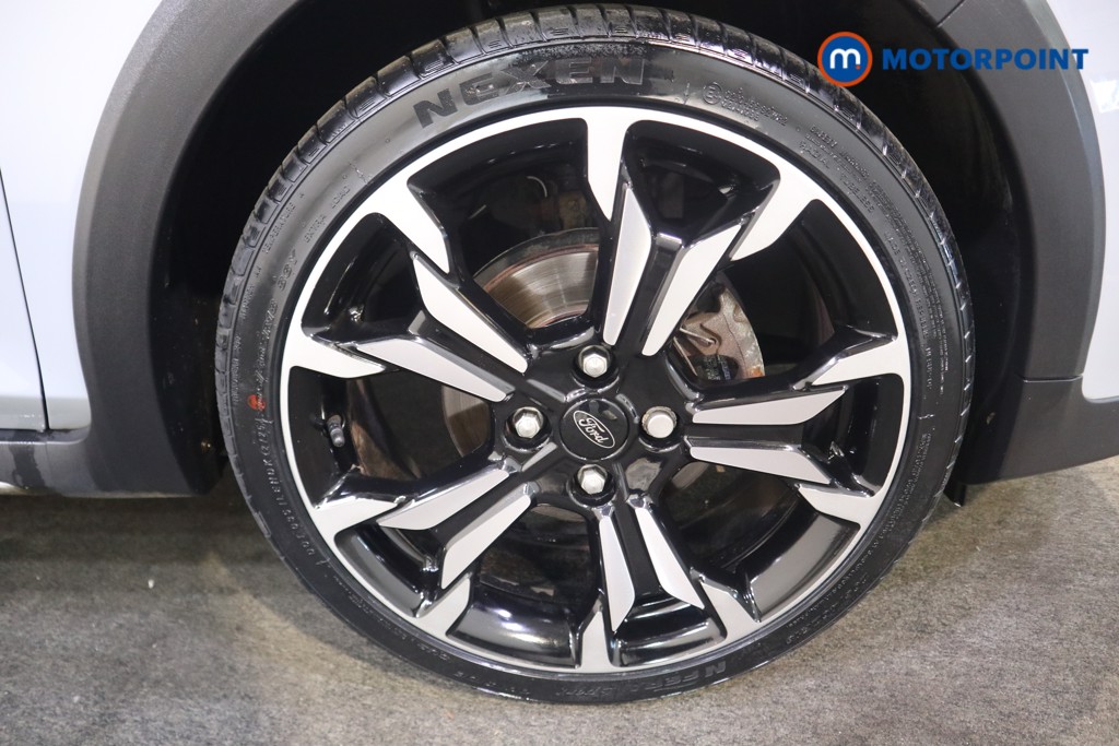 Ford Fiesta Active X Edition Manual Petrol Hatchback - Stock Number (1579393) - 16th supplementary image