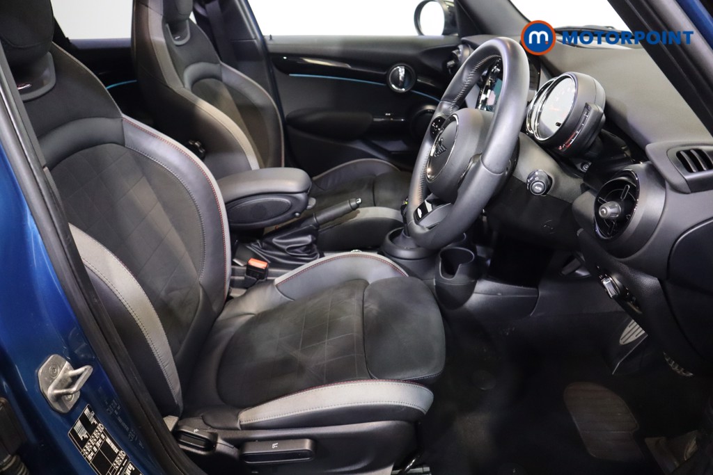 Mini Hatchback Cooper Sport Automatic Petrol Hatchback - Stock Number (1579434) - 6th supplementary image