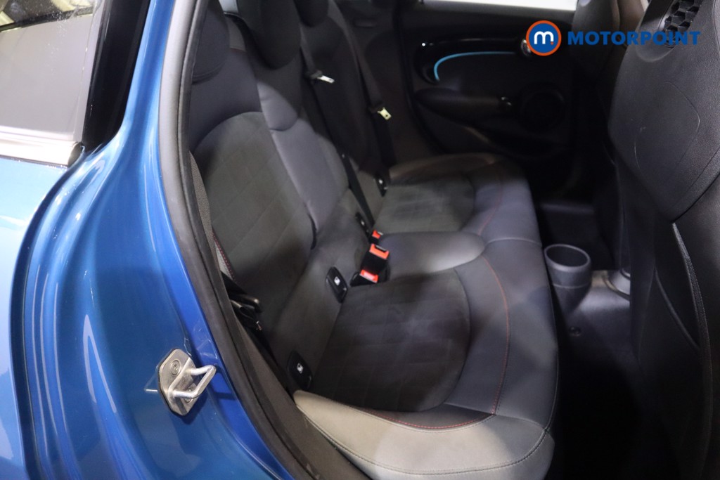 Mini Hatchback Cooper Sport Automatic Petrol Hatchback - Stock Number (1579434) - 7th supplementary image