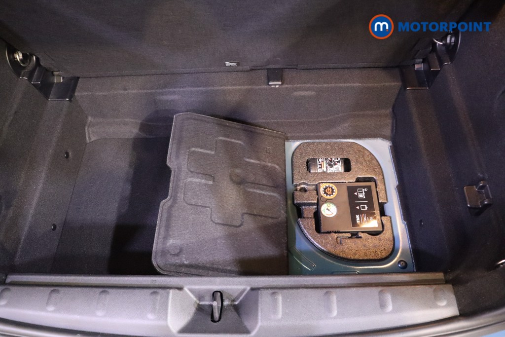 Mini Hatchback Cooper Sport Automatic Petrol Hatchback - Stock Number (1579434) - 28th supplementary image