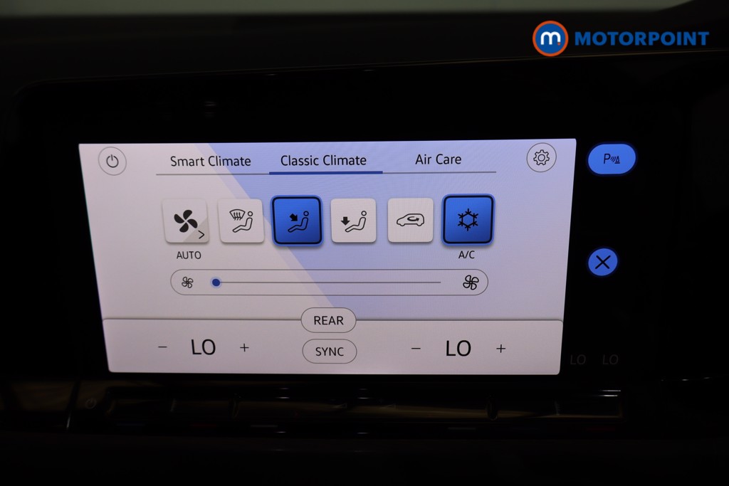 Volkswagen Golf Style Manual Petrol Hatchback - Stock Number (1579520) - 12th supplementary image