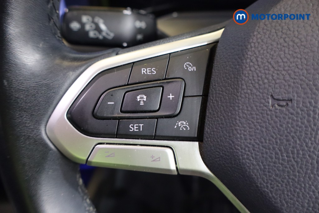 Volkswagen Golf Style Manual Petrol Hatchback - Stock Number (1579520) - 15th supplementary image
