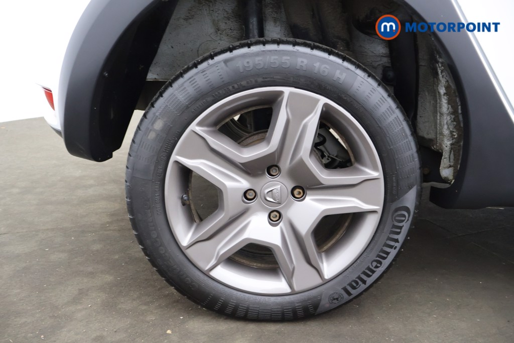 Dacia Sandero Stepway Essential Manual Petrol Hatchback - Stock Number (1579538) - 13th supplementary image