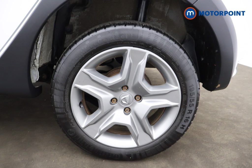 Dacia Sandero Stepway Essential Manual Petrol Hatchback - Stock Number (1579538) - 16th supplementary image