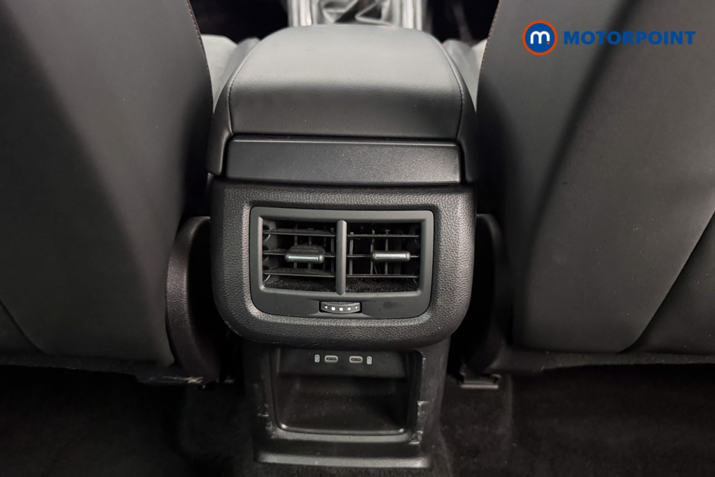 Seat Ateca FR Manual Petrol SUV - Stock Number (1579734) - 21st supplementary image