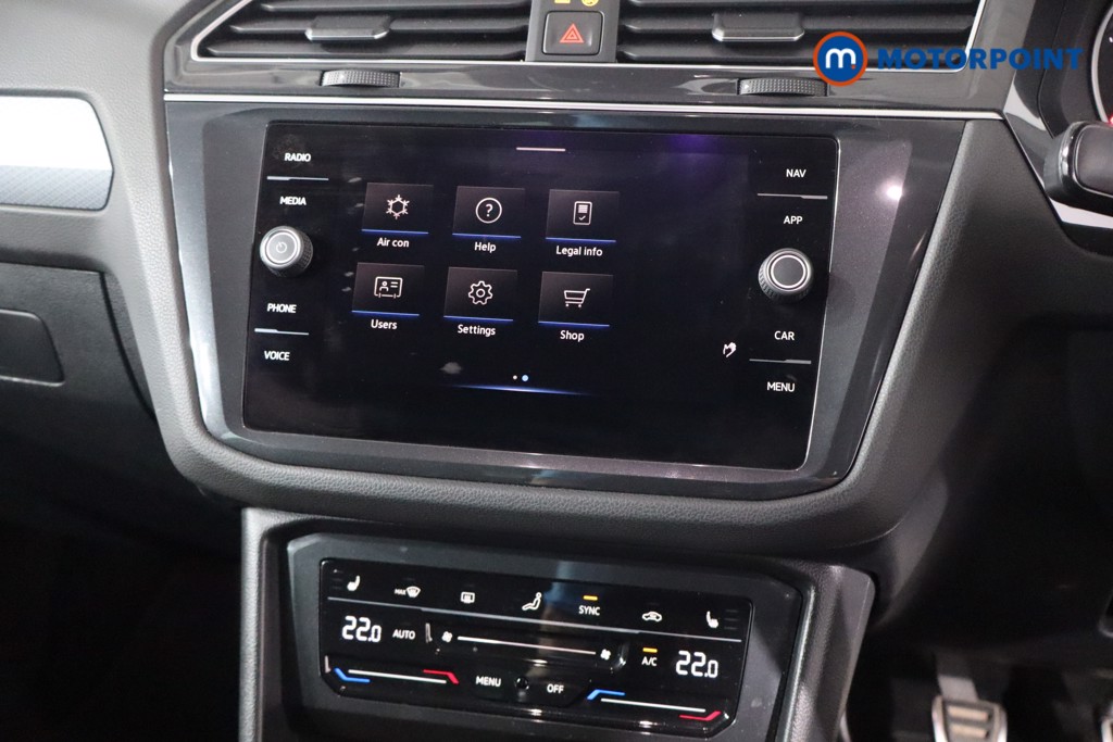 Volkswagen Tiguan Active Manual Petrol SUV - Stock Number (1580229) - 16th supplementary image