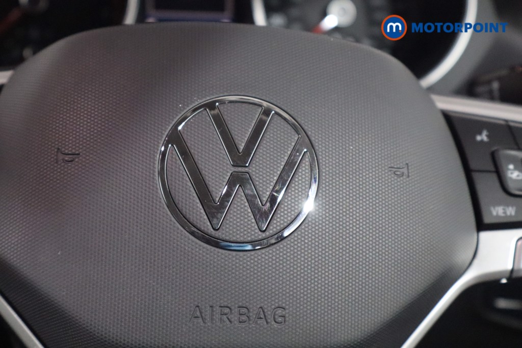 Volkswagen Tiguan Active Manual Petrol SUV - Stock Number (1580229) - 18th supplementary image