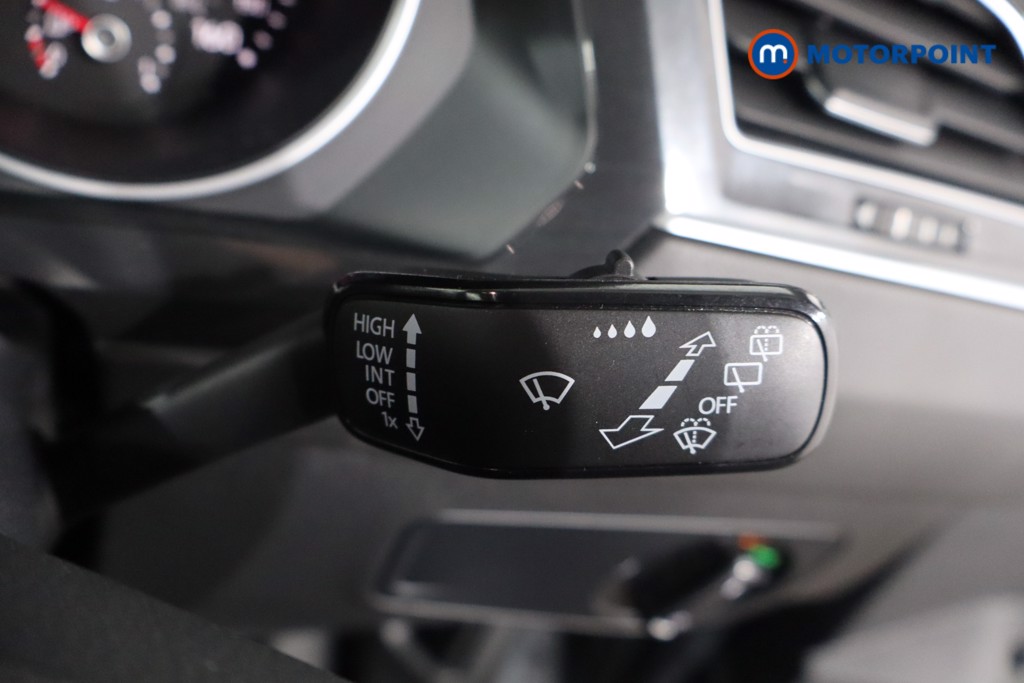 Volkswagen Tiguan Active Manual Petrol SUV - Stock Number (1580229) - 19th supplementary image