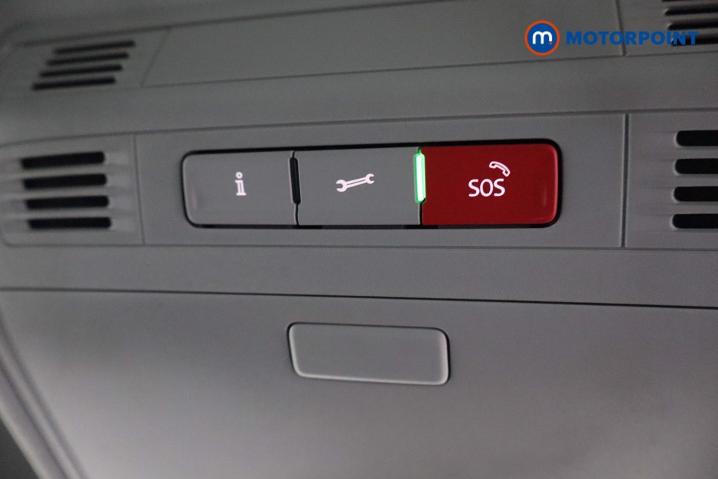 Volkswagen Tiguan Active Manual Petrol SUV - Stock Number (1580229) - 21st supplementary image