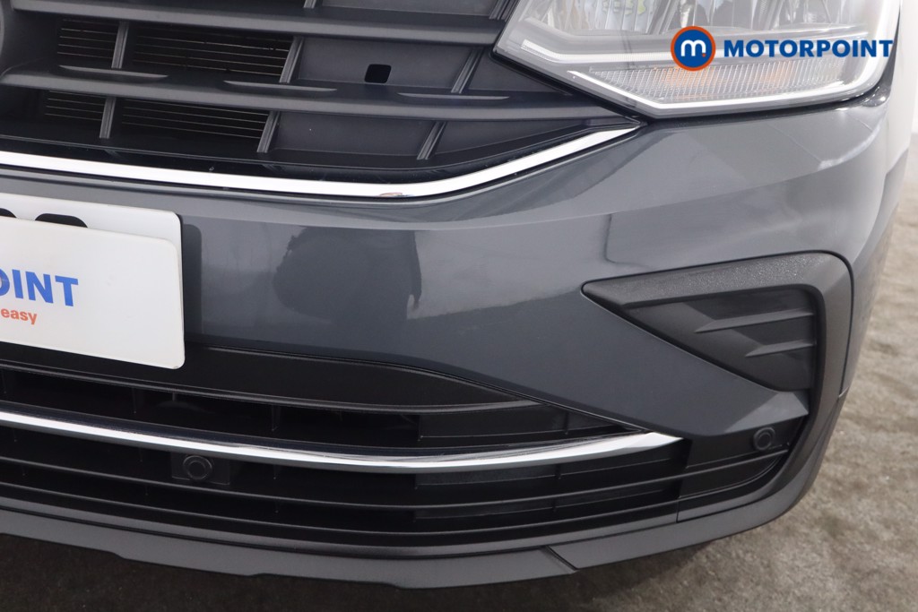 Volkswagen Tiguan Active Manual Petrol SUV - Stock Number (1580229) - 31st supplementary image