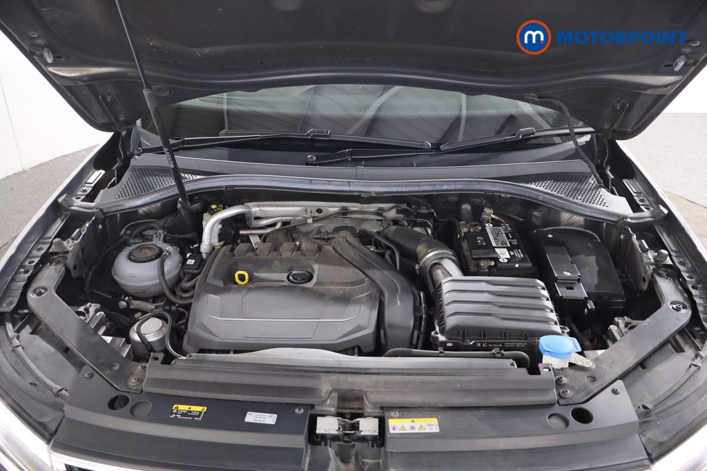 Volkswagen Tiguan Active Manual Petrol SUV - Stock Number (1580229) - 34th supplementary image