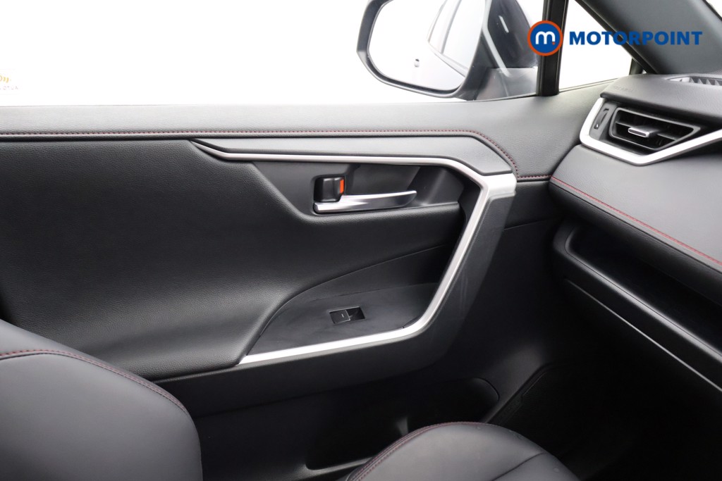 Suzuki Across 2.5 Phev E-Four 5Dr Cvt Automatic Petrol Plug-In Hybrid SUV - Stock Number (1580417) - 8th supplementary image