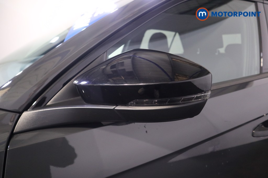 Volkswagen T-Roc Black Edition Automatic Petrol SUV - Stock Number (1580472) - 23rd supplementary image